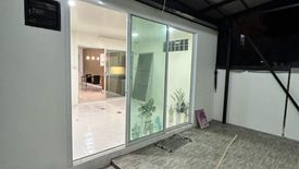 3 Bedroom Townhouse for sale in Ram Inthra, Bangkok