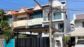 4 Bedroom Townhouse for sale in Tha Sai, Nonthaburi near MRT Samakkhi