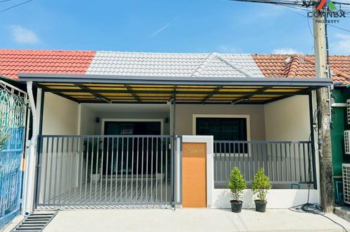 2 Bedroom Townhouse for sale in Mu Ban Bua Thong 4, Phimon Rat, Nonthaburi