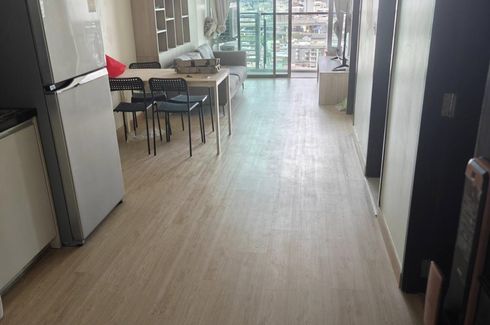 2 Bedroom Condo for sale in Sky Walk Condominium, Phra Khanong, Bangkok near BTS Phra Khanong