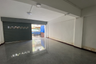 1 Bedroom Commercial for sale in Chang Khlan, Chiang Mai