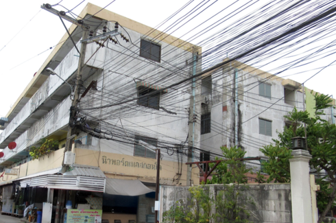 1 Bedroom Condo for sale in Khlong Thanon, Bangkok near BTS Saphan Mai