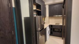 1 Bedroom Condo for rent in XT Huaikhwang, Huai Khwang, Bangkok near MRT Huai Khwang