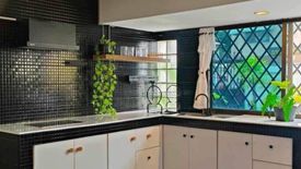 3 Bedroom House for rent in Makkasan, Bangkok near MRT Ratchaprarop