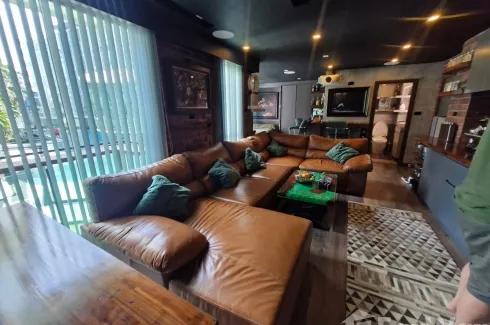 2 Bedroom Condo for sale in City Center Residence, Nong Prue, Chonburi