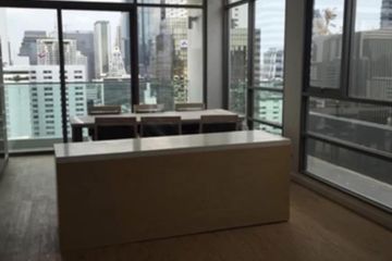 2 Bedroom Condo for rent in Siamese Surawong, Si Phraya, Bangkok near MRT Sam Yan