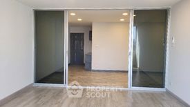 2 Bedroom Condo for sale in Palm Suites Condominium, Chom Phon, Bangkok near MRT Huai Khwang