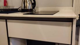 1 Bedroom Condo for sale in C Ekkamai, Khlong Tan Nuea, Bangkok near BTS Ekkamai