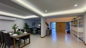 4 Bedroom House for rent in Khlong Tan Nuea, Bangkok