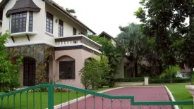 3 Bedroom House for sale in Phruek Wari Land and House, Nong Chom, Chiang Mai