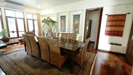 4 Bedroom House for rent in Phra Khanong Nuea, Bangkok near BTS Ekkamai