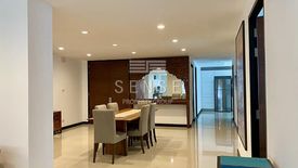 5 Bedroom Condo for sale in Khlong Tan Nuea, Bangkok near BTS Ekkamai