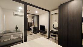 1 Bedroom Condo for rent in XT Huaikhwang, Din Daeng, Bangkok near MRT Huai Khwang