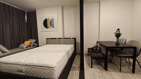 1 Bedroom Condo for rent in XT Huaikhwang, Din Daeng, Bangkok near MRT Huai Khwang