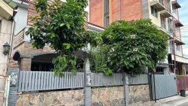 5 Bedroom House for rent in Wang Thonglang, Bangkok near MRT Lat Phrao 71