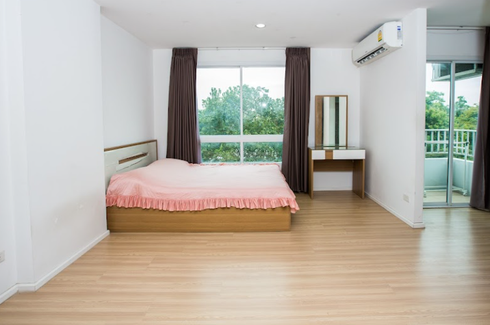 1 Bedroom Condo for sale in Chan Kasem, Bangkok