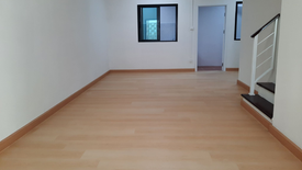 2 Bedroom Townhouse for sale in Khlong Nueng, Pathum Thani