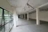 Commercial for rent in BB Building, Khlong Toei Nuea, Bangkok near MRT Phetchaburi