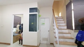 4 Bedroom Townhouse for sale in Golden Town Srinakarin-Sukhumvit, Phraek Sa, Samut Prakan