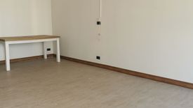 Condo for sale in Sathorn Bridge Tower, Bang Lamphu Lang, Bangkok near BTS Wongwian Yai