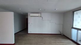 Condo for sale in Sathorn Bridge Tower, Bang Lamphu Lang, Bangkok near BTS Wongwian Yai