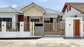 3 Bedroom House for sale in Phuket Villa California, Wichit, Phuket