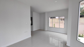 3 Bedroom House for sale in Baan Maneerin Park 2, Ban Klang, Pathum Thani
