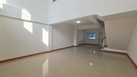 3 Bedroom Townhouse for sale in Khlong Nueng, Pathum Thani