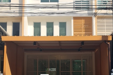 3 Bedroom Townhouse for sale in Khlong Nueng, Pathum Thani