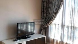 2 Bedroom Condo for rent in Hive Taksin, Khlong Ton Sai, Bangkok near BTS Wongwian Yai