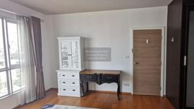 1 Bedroom Condo for rent in Hive Taksin, Khlong Ton Sai, Bangkok near BTS Wongwian Yai