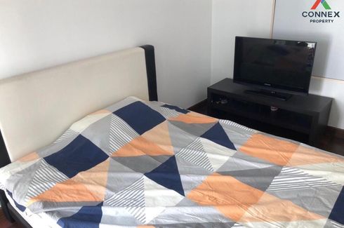 1 Bedroom Condo for rent in Ideo Sathorn - Taksin, Bang Lamphu Lang, Bangkok near BTS Krung Thon Buri