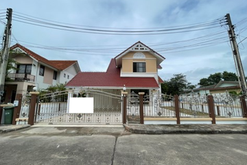 1 Bedroom House for sale in Baan Home Town Sriracha, Surasak, Chonburi