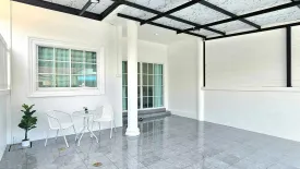 2 Bedroom Townhouse for sale in Nong Prue, Chonburi