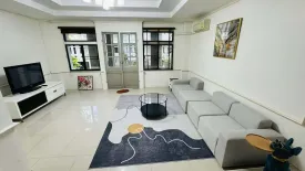 4 Bedroom House for rent in Khlong Tan, Bangkok near BTS Phrom Phong