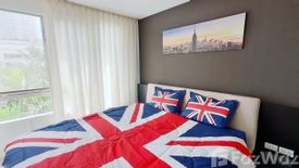 2 Bedroom Condo for sale in Khlong Ton Sai, Bangkok near BTS Krung Thon Buri