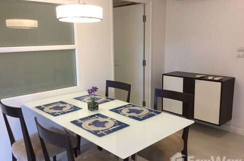 2 Bedroom Condo for sale in Khlong Ton Sai, Bangkok near BTS Krung Thon Buri