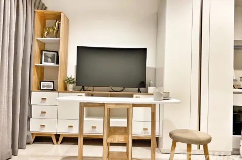 Condo for rent in Life One Wireless, Lumpini, Bangkok near BTS Ploen Chit