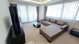 2 Bedroom Condo for rent in LAKE AVENUE Sukhumvit 16, Khlong Toei, Bangkok near BTS Asoke