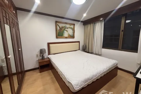2 Bedroom Condo for rent in Acadamia Grand Tower, Khlong Tan Nuea, Bangkok near BTS Phrom Phong