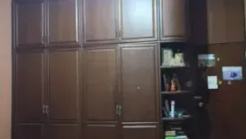 3 Bedroom Commercial for rent in Chakkrawat, Bangkok near MRT Wat Mangkon