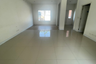 2 Bedroom Townhouse for sale in Lak Hok, Pathum Thani