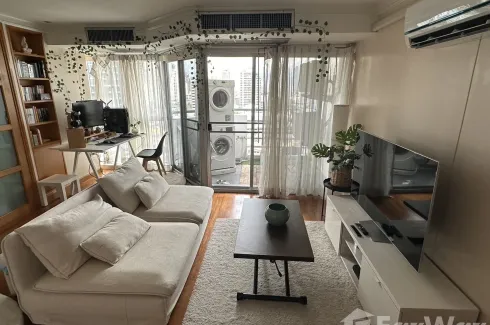 1 Bedroom Condo for rent in The Waterford Diamond, Khlong Tan, Bangkok near BTS Phrom Phong