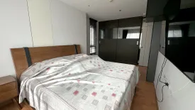 2 Bedroom Condo for sale in Pak Khlong Phasi Charoen, Bangkok near MRT Bang Wa