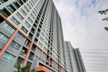 1 Bedroom Condo for sale in Wong Sawang, Bangkok