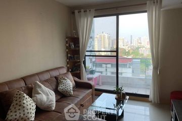 2 Bedroom Condo for rent in Khlong Toei Nuea, Bangkok near MRT Phetchaburi