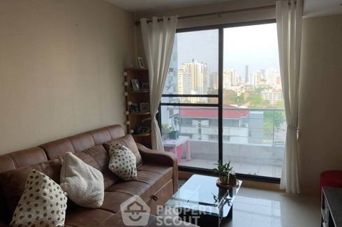 2 Bedroom Condo for rent in Khlong Toei Nuea, Bangkok near MRT Phetchaburi