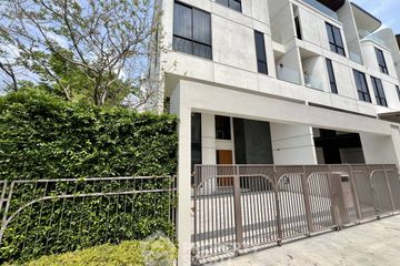 3 Bedroom Townhouse for sale in DEMI Sathu 49, Bang Phong Pang, Bangkok