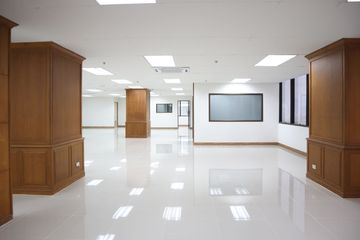 Office for rent in Khlong Toei, Bangkok