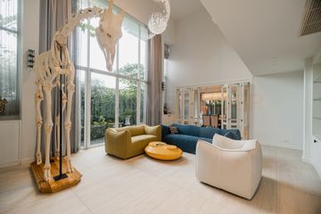 4 Bedroom House for sale in Khlong Tan Nuea, Bangkok near BTS Phrom Phong